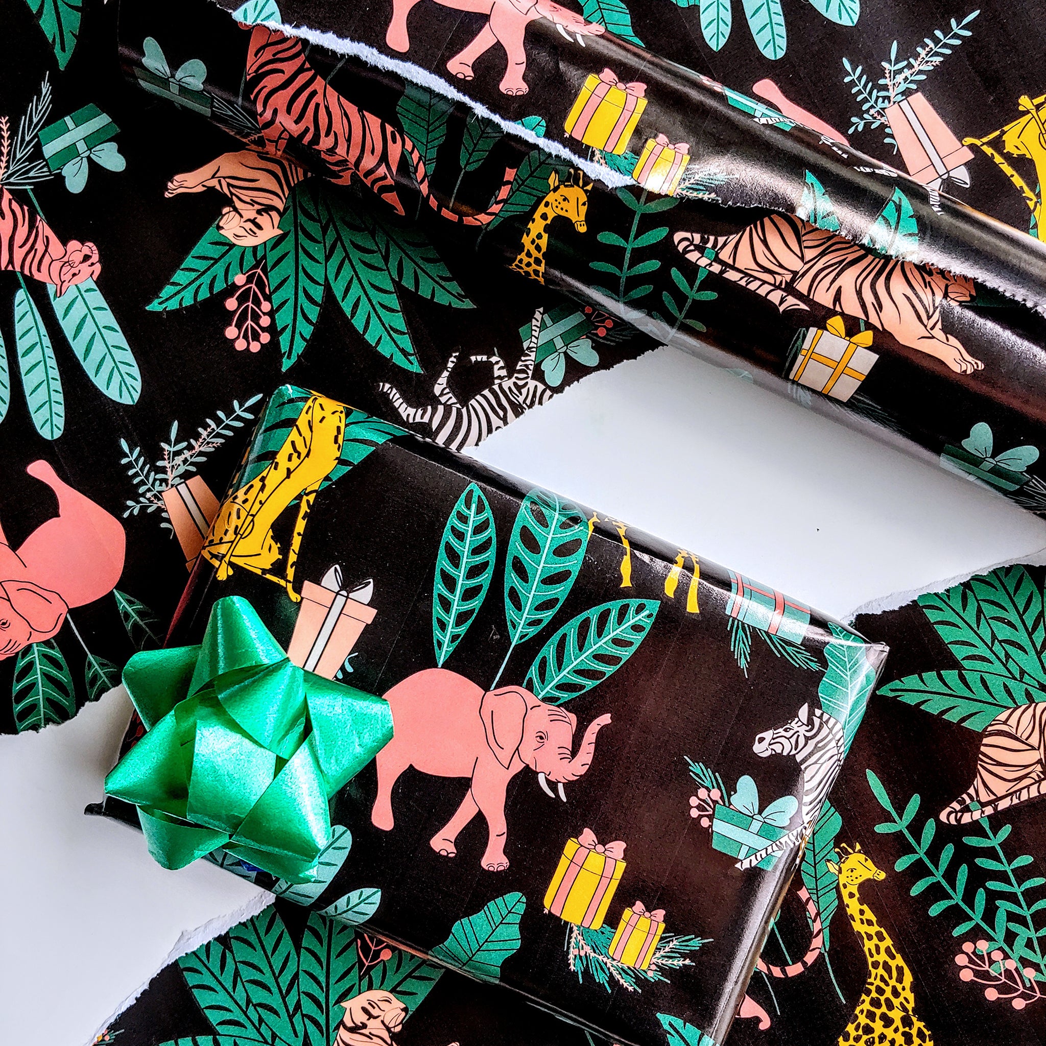  Current Birds on Black Christmas Rolled Wrapping Paper -  Premium Jumbo 23-Inch x 32-Foot Gift Wrap Roll, 61 Square Feet Total :  Health & Household